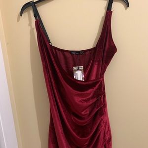 Wrap up red velvet midi dress